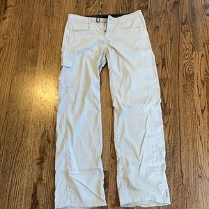 Size 4 Prana hiking pants for women